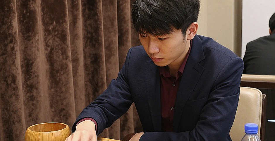 ChessBase Magazine #225: Phân tích sâu các ván cờ miniatures từ Chess Festival Prague 2026
