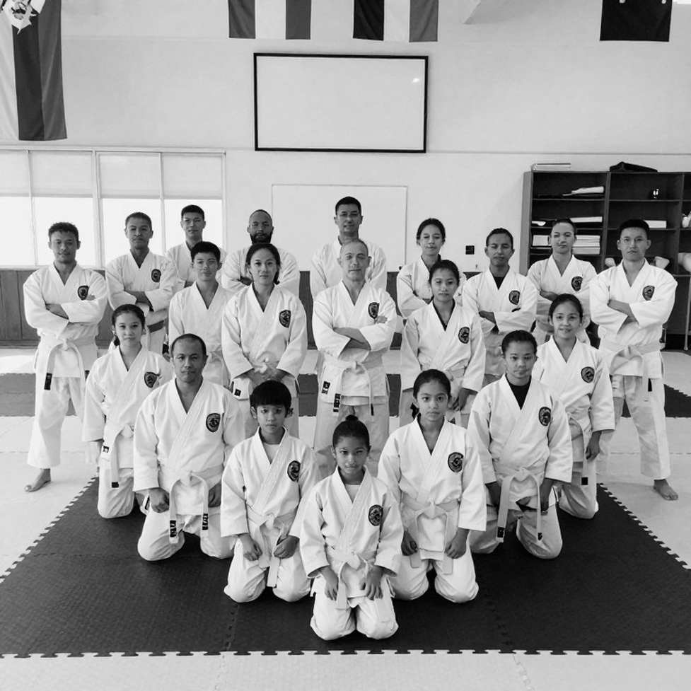 Bốn mươi trang phân tích không có một cái tên: cái bẫy lớn nhất của phân tích võ thuật Việt Nam Bốn mươi trang phân tích không có một cái tên: cái bẫy lớn nhất của phân tích võ thuật Việt Nam