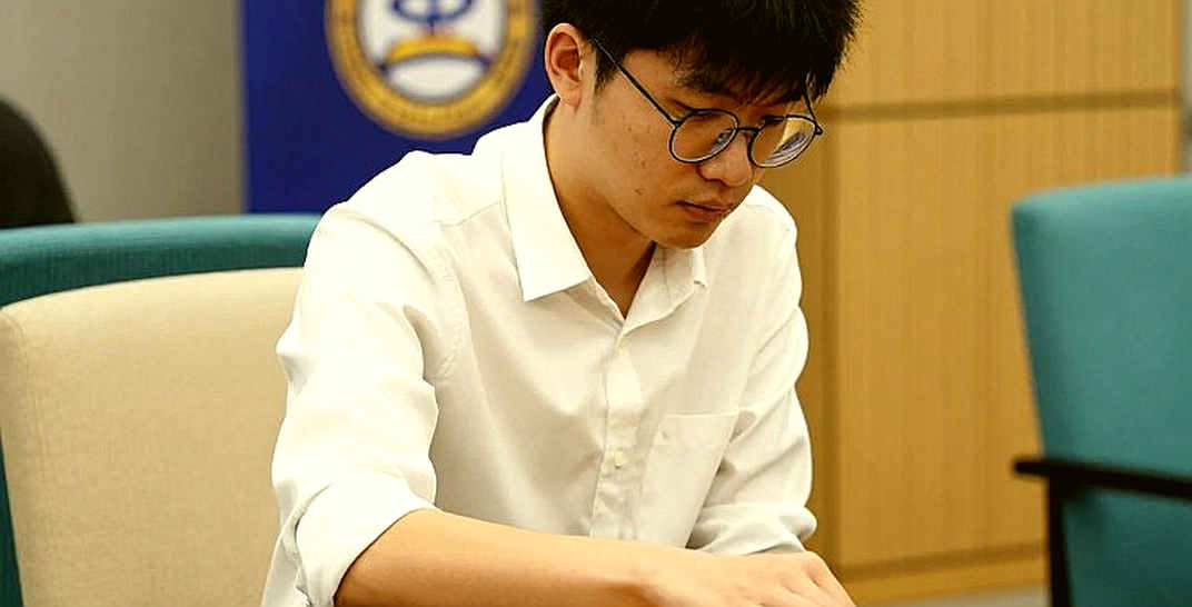 Samarkand 26/9: FIDE và canh bạc quản trị — lời hứa gọi Carlsen trở lại