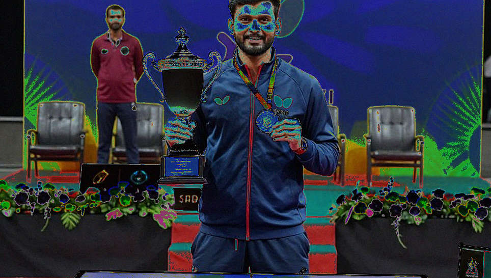 Hennaut's Historic Comeback and Uzumcu's Triumph at the STIGA Masters Youth Table Tennis Event